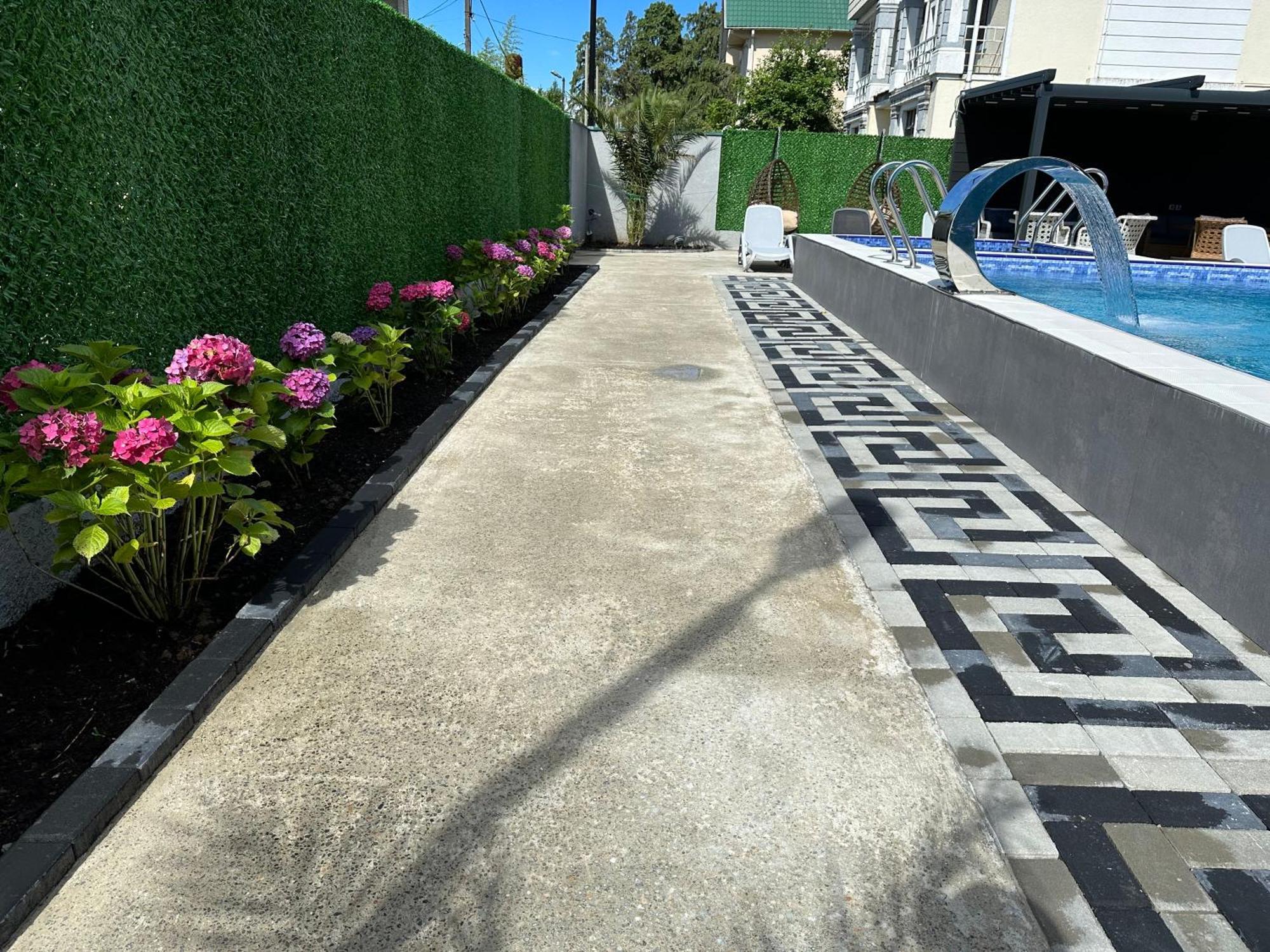 Hotel Lion Уреки Екстериор снимка