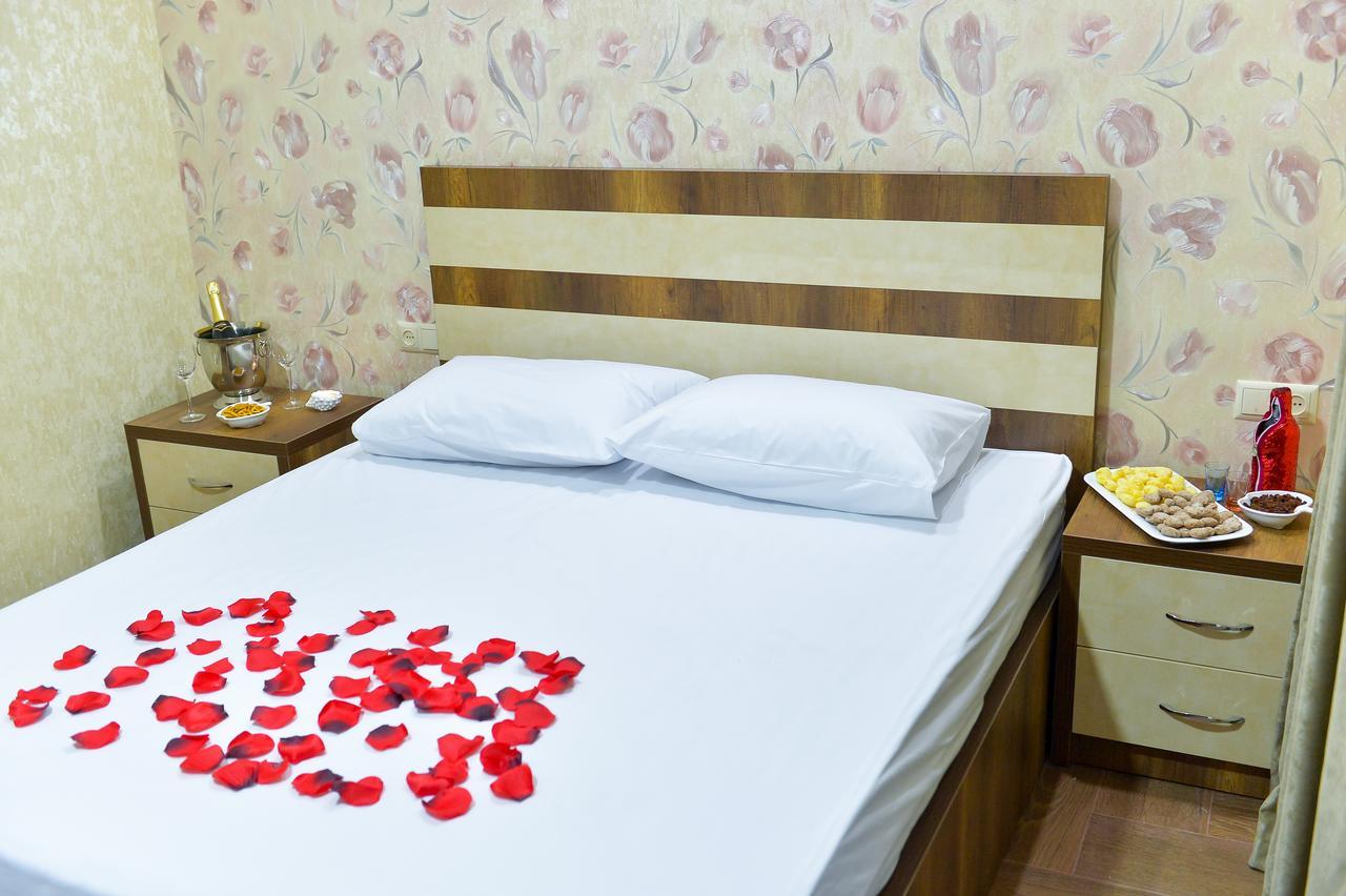 Hotel Lion Уреки Екстериор снимка